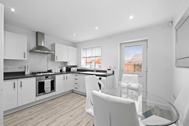 50 Whinfell Road-06.jpg