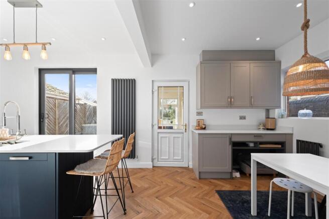 42 Ringwood Road-15.jpg