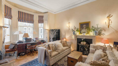 Bina Gardens, London, SW5