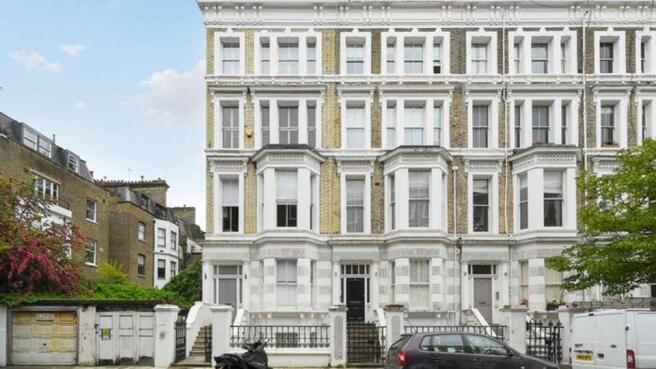 2 bedroom flat to rent in Cathcart Road, London, SW10, SW10