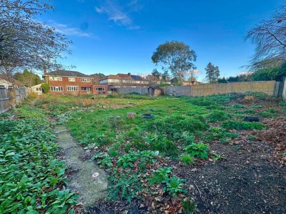 IMG-20251119-WA00...