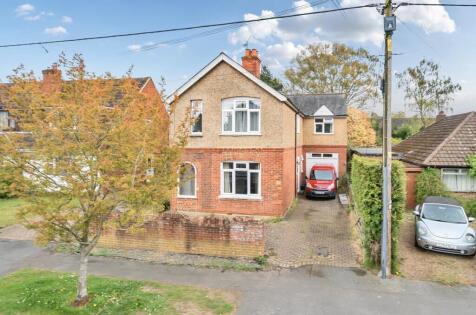 Branksome Hill Road, College Town, Sandhurst