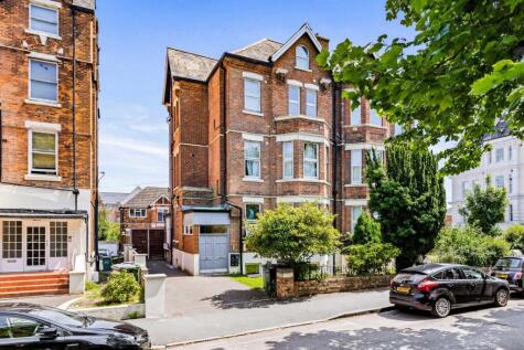 Castle Hill Avenue, Folkestone, CT20