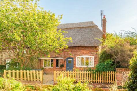Monks Risborough - 3 bedroom cottage for sale