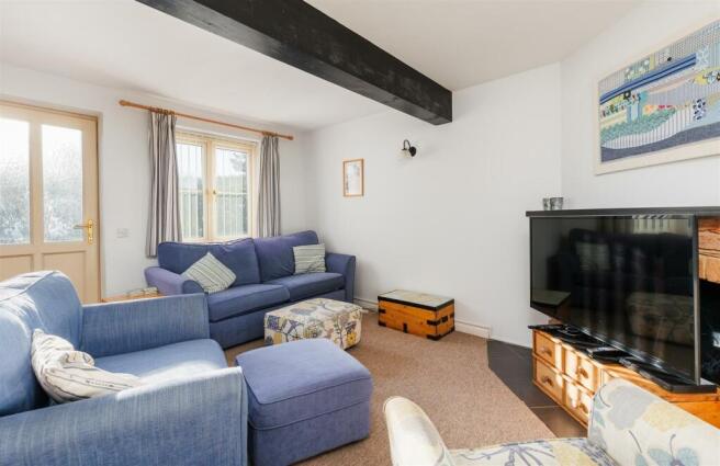 Living Room 4
