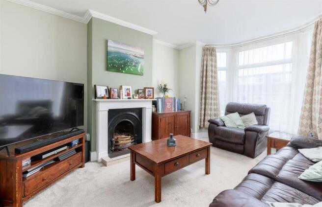 Sitting Room 1.jpg