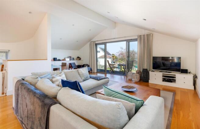 Sitting Room Area