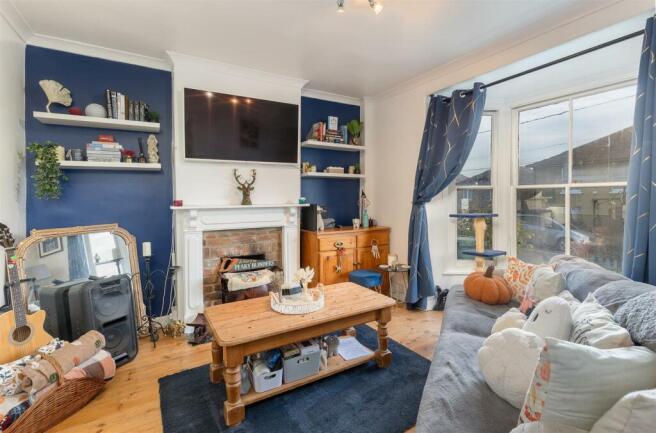 Sitting Room 1.jpg