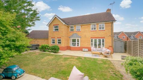 Alder Road, Hampton Hargate, PE7 8BX