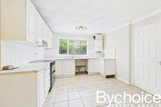 CAM05454G0-PR0064-STILL018