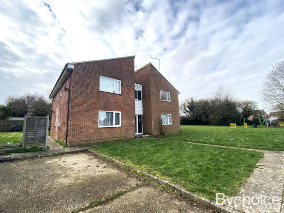 slades close external