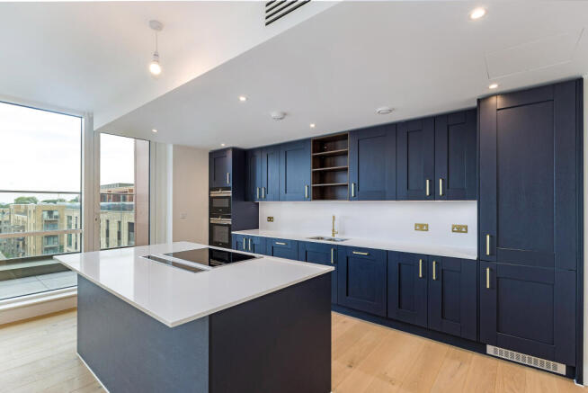 99055_Flat 77 Wrest House 27 Inglis Way (6).jpg