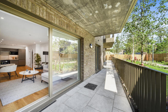 DSC_9870_high (1).jpg