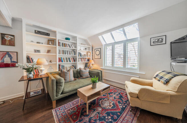 Sitting/Dining Room