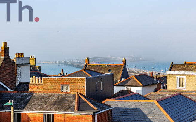 Solent & Pier Views