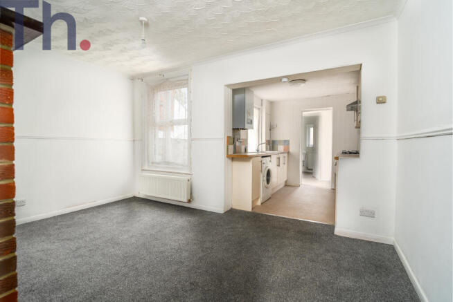 Dining Room & Kitchen
