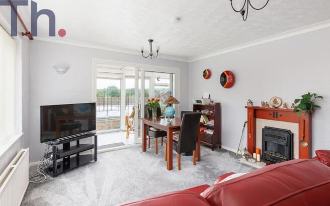 Lounge & Conservatory