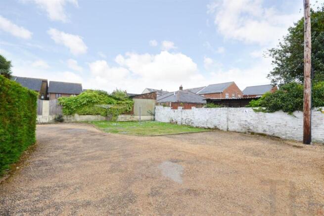 kiqJV7-mpkqbxeBL7o9W4Q