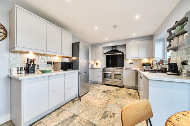 Kitchen (2)