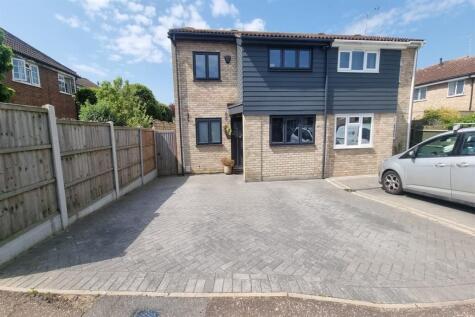 Paddock Drive, Chelmsford, CM1