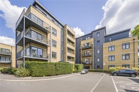 Samuelson Place, Isleworth