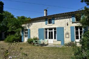 Photo of Nere, Poitou-Charentes, 17510, France