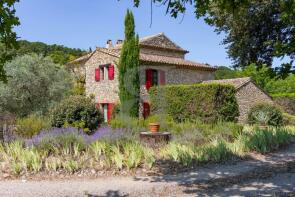 Photo of Vaison-La-Romaine, Provence-Alpes-Cote d'Azur, 84110, France