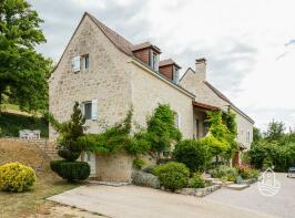 Photo of Gourdon, Midi-Pyrenees, 46300, France