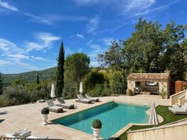 Photo of Seillans, Provence-Alpes-Cote d'Azur, 83440, France