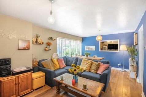 Barcombe Avenue, Brixton