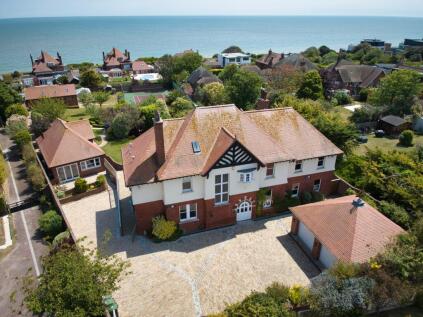 North Foreland Avenue, Broadstairs, Kent, CT10