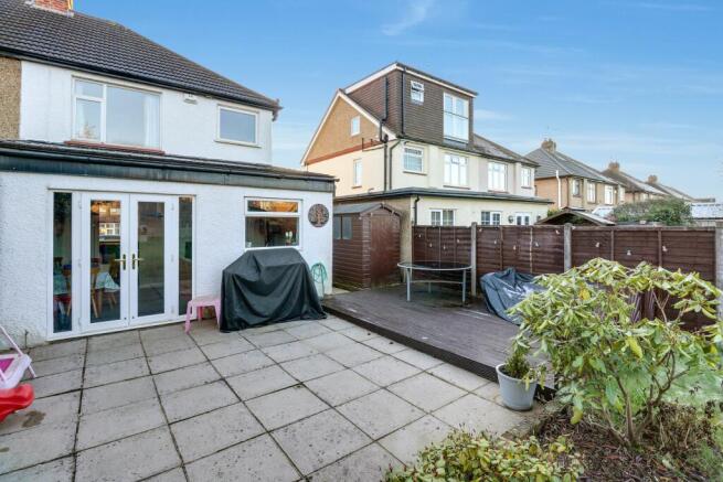 patio/decking area