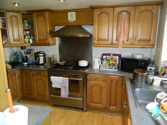 fitted kitchen