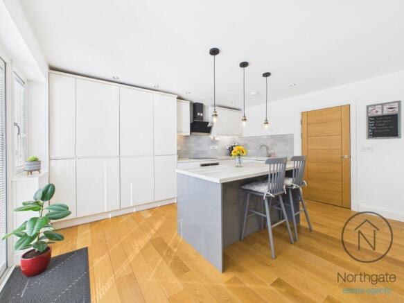 Kitchen / Diner
