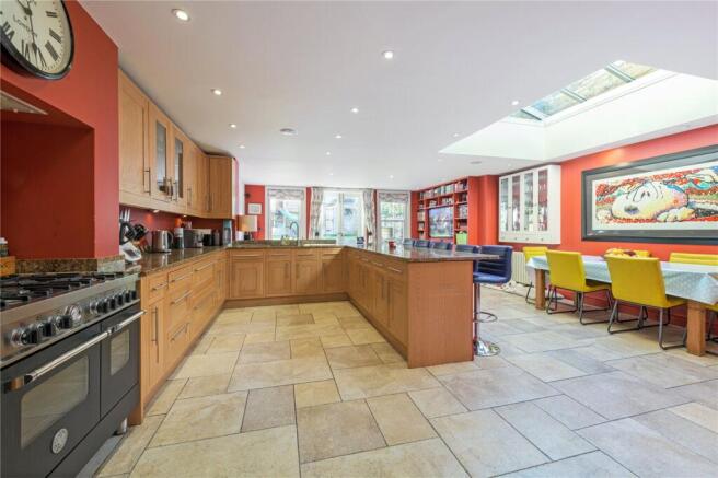 Kitchen/Dining