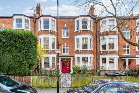 Bonneville Gardens, London, SW4