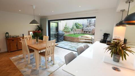 Greenside Drive, Hitchin, Hertfordshire, SG5 2LP