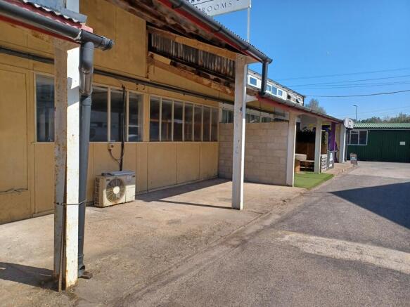 Photo 21