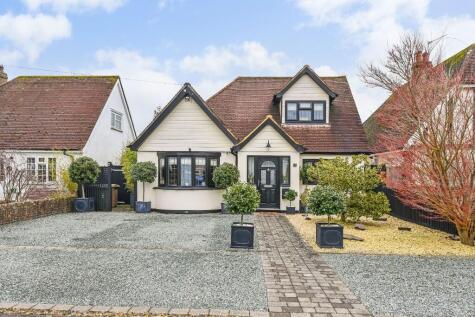 Courtlands Way, Felpham, Bognor Regis, West Sussex, PO22