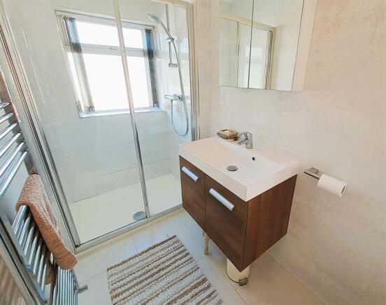 Re Fitted Shower Room