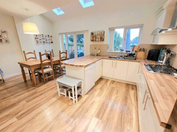 Extended Dining Kitchen