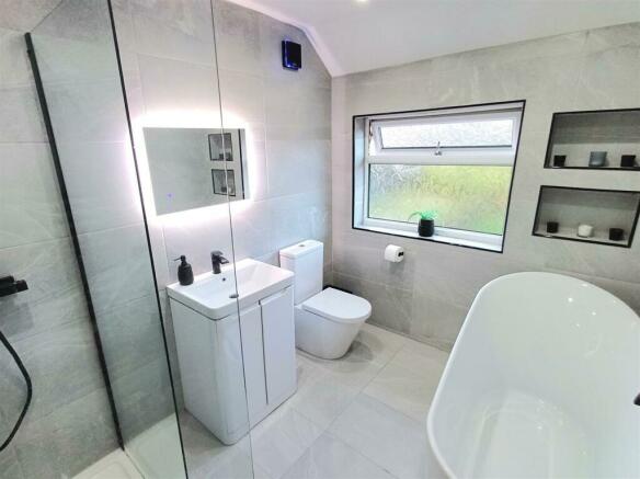 Re Fitted Bathroom