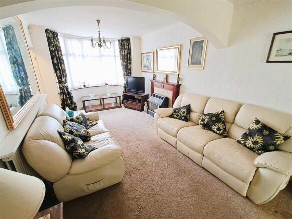 Through Lounge