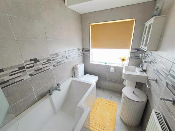 Re Fitted Bathroom