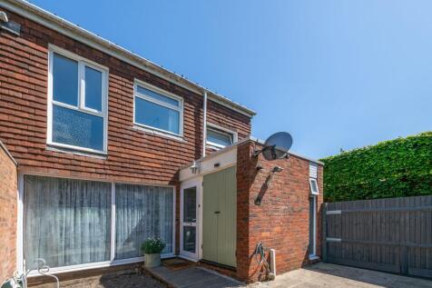 Talbot Close, Reigate, RH2