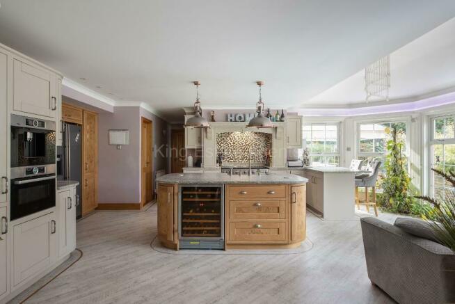 Kitchen Dining Family Room