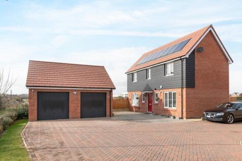 Fontaines Road, Glebe Farm, Milton Keynes, Buckinghamshire, MK17 8NZ