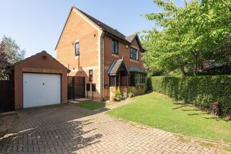 Cruickshank Grove, Crownhill, Milton Keynes, Buckinghamshire, MK8 0EW