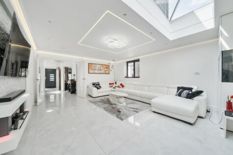 Hillside Road, Northwood, Middlesex