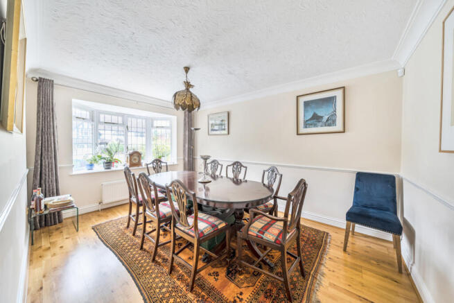 1321249-8-687659a...